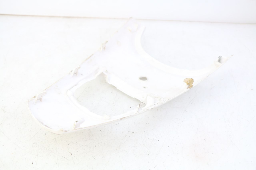 photo de HECKVERKLEIDUNG VERBINDUNG JM MOTORS GT LINE 4T 50 (2021 - 2023) - Zoom auf Gebrauchszustand