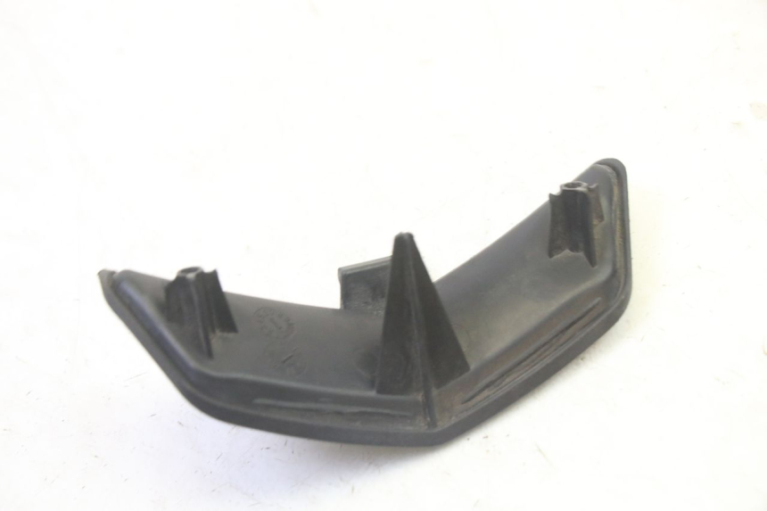 photo de VERKLEIDUNG HINTEN MITTE UNTER QUADRO 4 4D 350 (2015 - 2018) - Zoom auf Gebrauchszustand