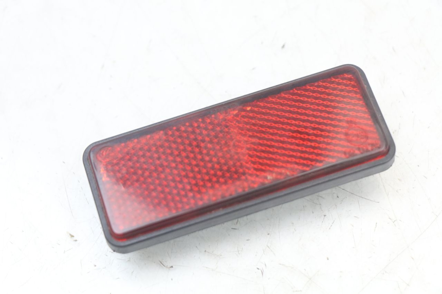 photo de UNTERE HINTERE VERKLEIDUNGSVERBINDUNG KYMCO AGILITY 4T 50 (2018 - 2022) - Detailansicht des Bauteils