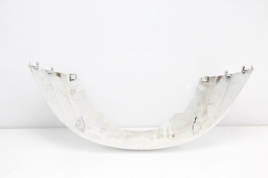 photo de UNTERE HINTERE VERKLEIDUNGSVERBINDUNG SUZUKI BURGMAN 125 (2007 - 2014) - Detailansicht des Bauteils