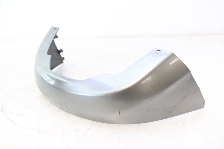 photo de UNTERE HINTERE VERKLEIDUNGSVERBINDUNG SUZUKI BURGMAN 125 (2007 - 2014) - Hauptansicht