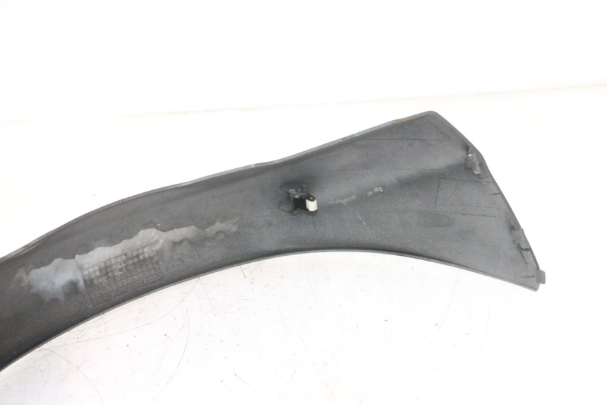 photo de UNTERE HINTERE VERKLEIDUNGSVERBINDUNG SUZUKI BURGMAN 125 (2007 - 2014) - Geprüftes Gebrauchtteil