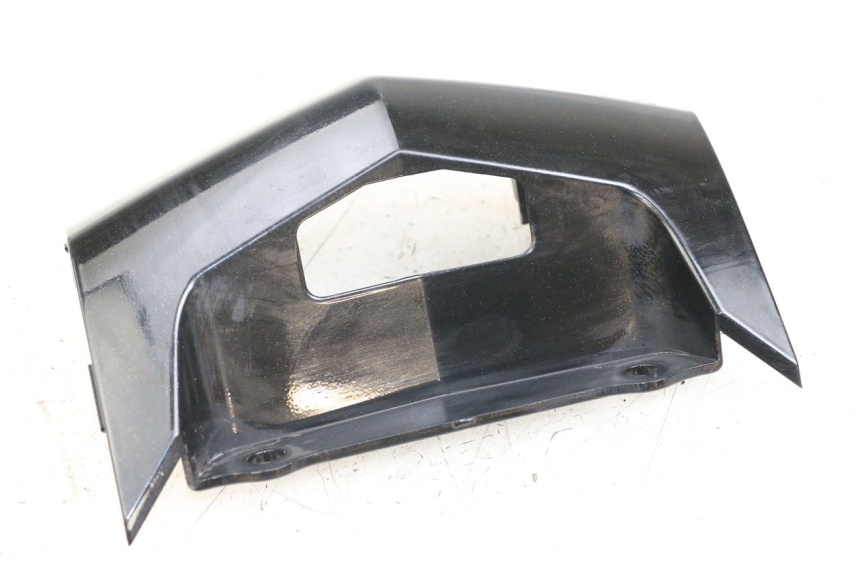 photo de UNTERE HINTERE VERKLEIDUNGSVERBINDUNG KYMCO DINK 4T 50 (2007 - 2018) - Hauptansicht