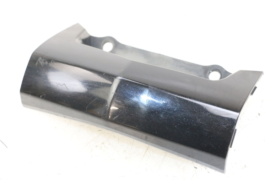 photo de UNTERE HINTERE VERKLEIDUNGSVERBINDUNG KYMCO DINK 4T 50 (2007 - 2018) - Alternative Perspektive