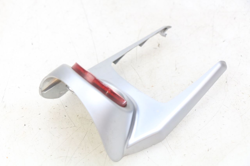 photo de UNTERE HINTERE VERKLEIDUNGSVERBINDUNG PEUGEOT DJANGO 4T 50 (2014 - 2019) - Zoom auf Gebrauchszustand