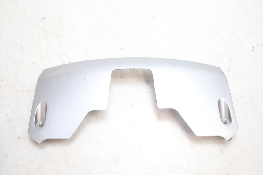 photo de VERKLEIDUNG HINTEN MITTE UNTER HONDA FJS SILVER WING SILVERWING 400 (2005 - 2008) - Hauptansicht