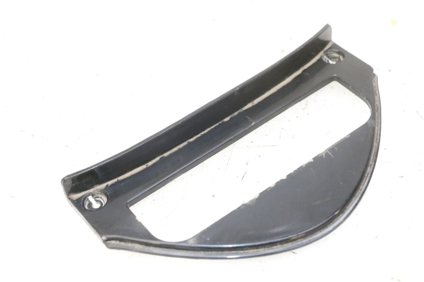 photo de VERKLEIDUNG HINTEN MITTE UNTER KYMCO GRAND DINK 125 (2008 - 2014) - Hauptansicht