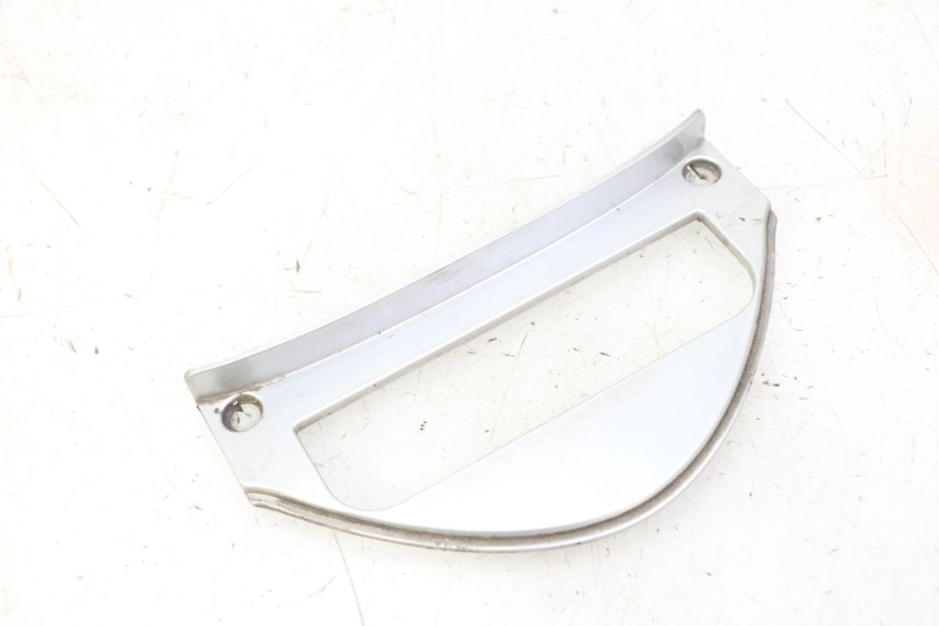 photo de VERKLEIDUNG HINTEN MITTE UNTER KYMCO GRAND DINK 125 (2002 - 2007) - Alternative Perspektive