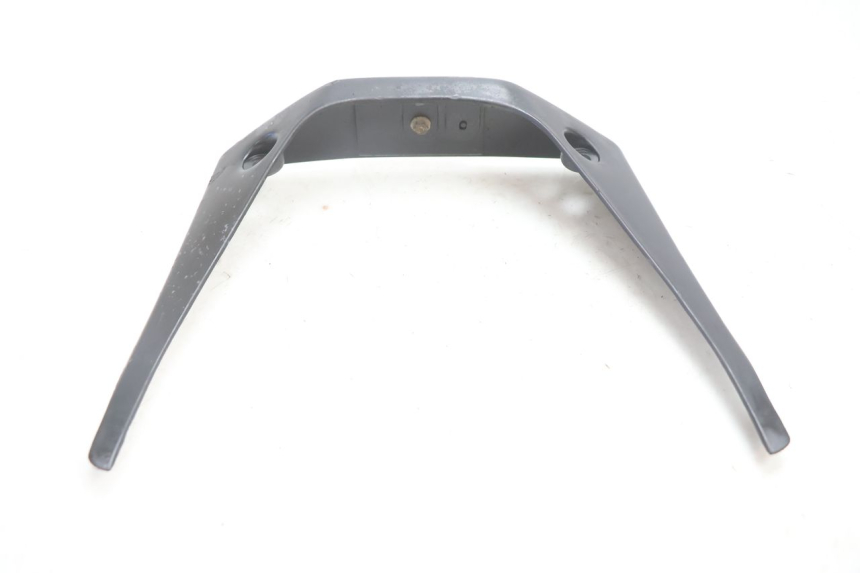 photo de VERKLEIDUNG HINTEN MITTE UNTER SUZUKI GSX F GSXF 750 (1988 - 1998) - Technische Nahaufnahme