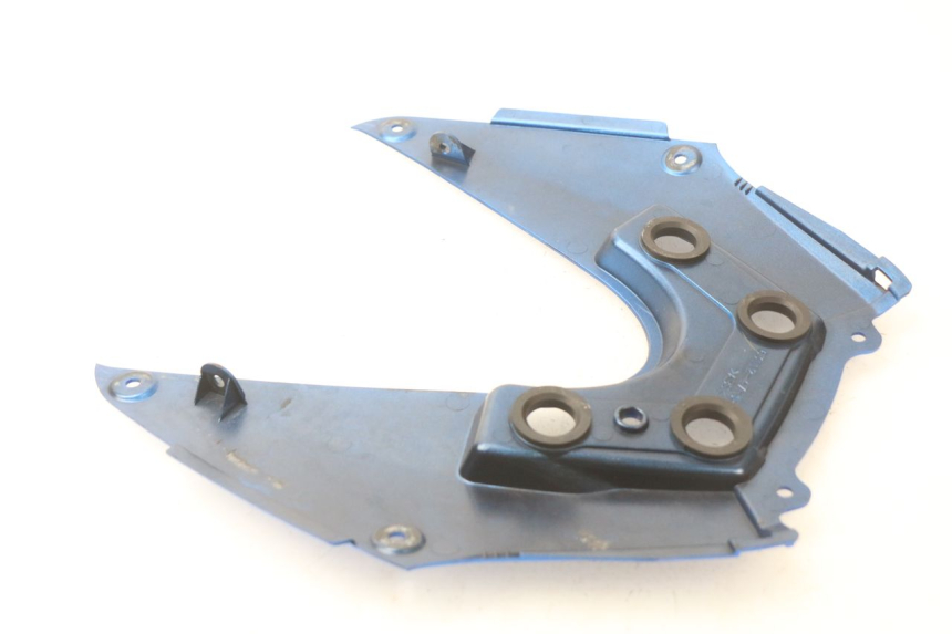 photo de VERKLEIDUNG HINTEN MITTE UNTER SUZUKI GSX-R GSXR K16 1000 (2012 - 2016) - Gesamtansicht des Produkts