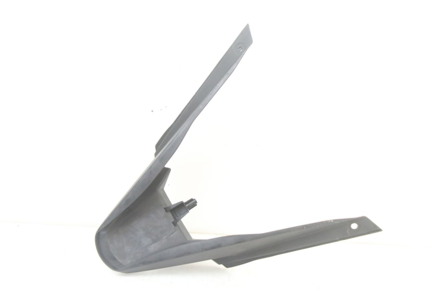 photo de VERKLEIDUNG HINTEN MITTE UNTER HONDA PCX (JF57/JF64) 125 (2014 - 2018) - Details der Befestigungspunkte