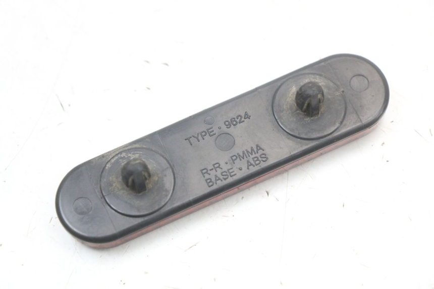 photo de VERKLEIDUNG HINTEN MITTE UNTER PEUGEOT KISBEE 4T 50 (2010 - 2017) - Zoom auf Gebrauchszustand