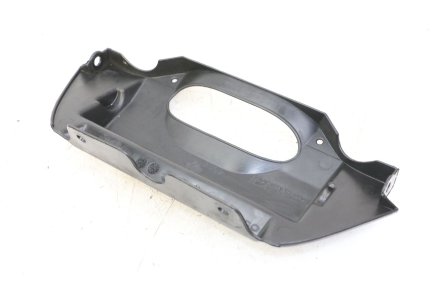 photo de VERKLEIDUNG HINTEN MITTE UNTER KYMCO XCITING 500 (2007 - 2010) - Hauptansicht