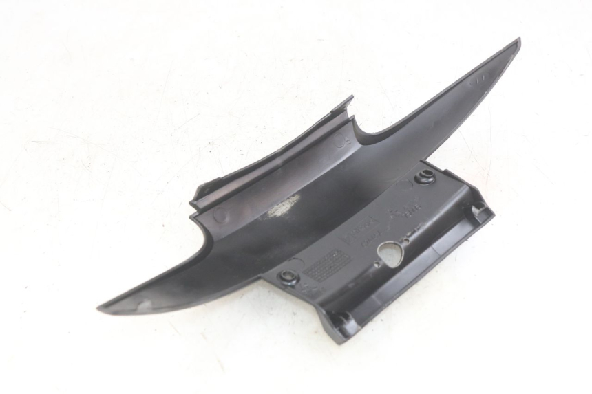 photo de UNTERE HECKVERKLEIDUNGSECKE PIAGGIO MP3 LT 400 (2007 - 2012) - Zoom auf Gebrauchszustand