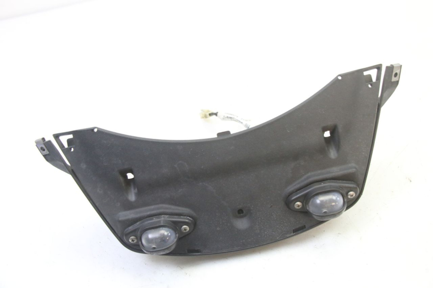 photo de VERKLEIDUNG HINTEN MITTE UNTER PIAGGIO MP3 500 (2014 - 2017) - Zoom auf Gebrauchszustand