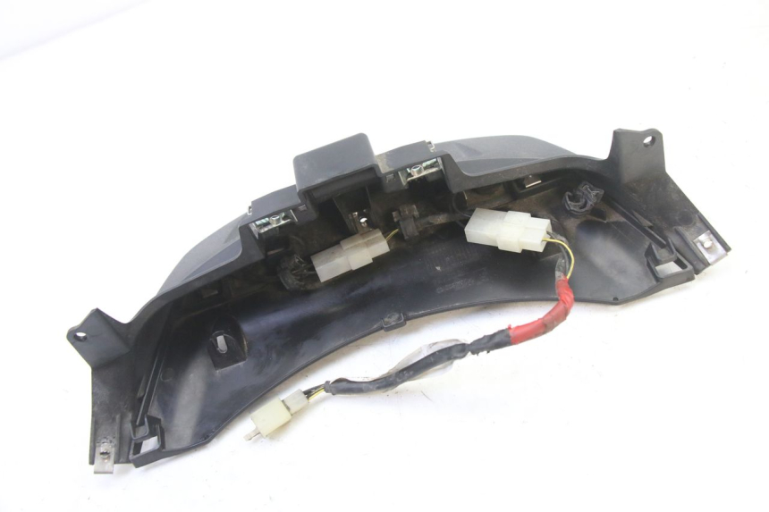 photo de VERKLEIDUNG HINTEN MITTE UNTER PIAGGIO MP3 500 (2014 - 2017) - Technische Nahaufnahme