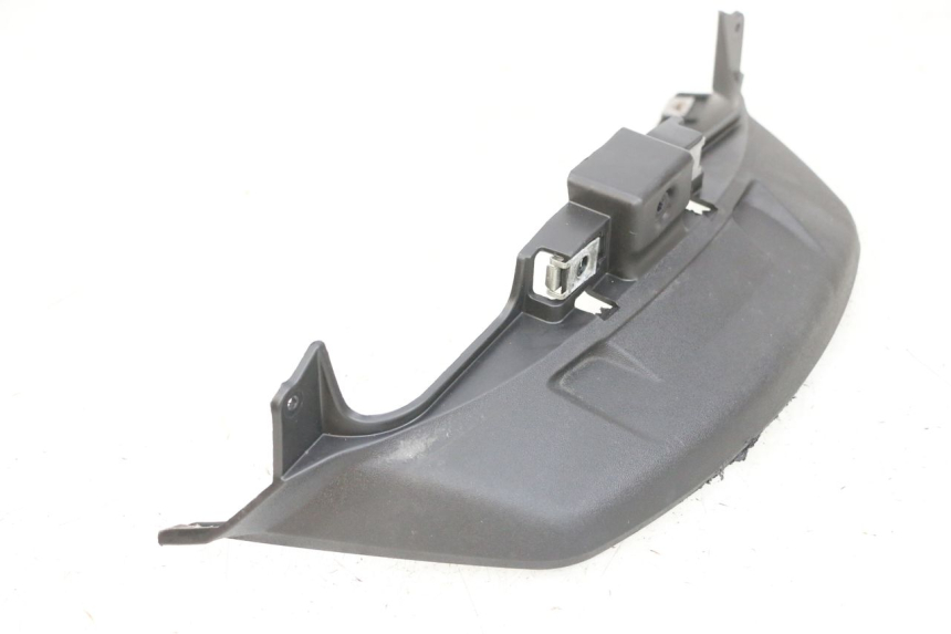 photo de VERKLEIDUNG HINTEN MITTE UNTER PIAGGIO MP3 500 (2016 - 2018) - Weitere Ansicht des Artikels