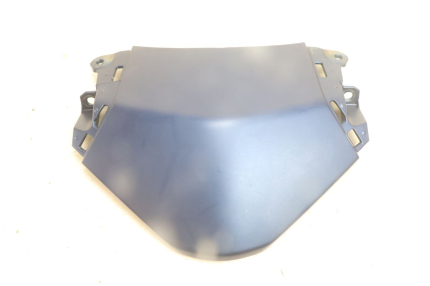 photo de VERKLEIDUNG HINTEN MITTE UNTER YAMAHA N-MAX NMAX 125 (2021 - 2024) - Detailansicht des Bauteils