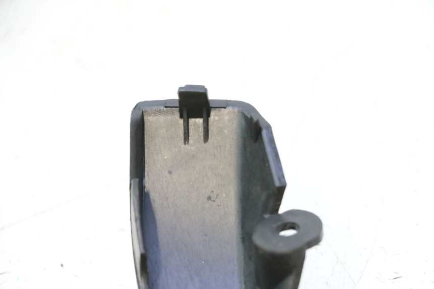 photo de VERKLEIDUNG HINTEN MITTE UNTER TNT MOTOR ROMA 10' 4T 50 (2007 - 2018) - Detailansicht des Bauteils