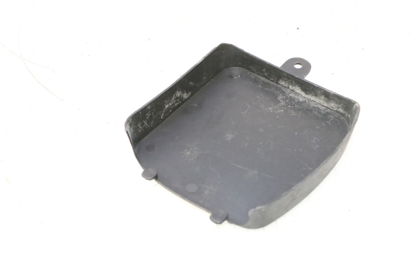 photo de VERKLEIDUNG HINTEN MITTE UNTER KEEWAY RY6 2T 50 (2011 - 2019) - Detailansicht des Bauteils