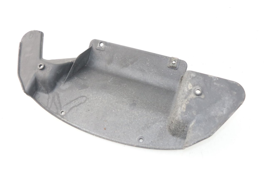 photo de VERKLEIDUNG HINTEN MITTE UNTER DAELIM S3 125 (2010 - 2017) - Detailansicht des Bauteils