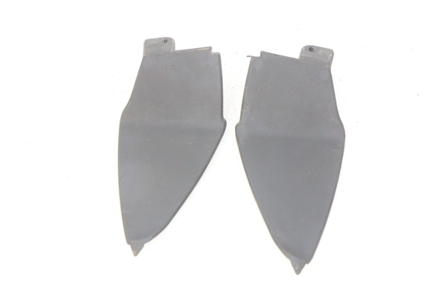 photo de UNTERE HINTERE VERKLEIDUNGSVERBINDUNG APRILIA SR 2T 50 (2012 - 2017) - Alternative Perspektive