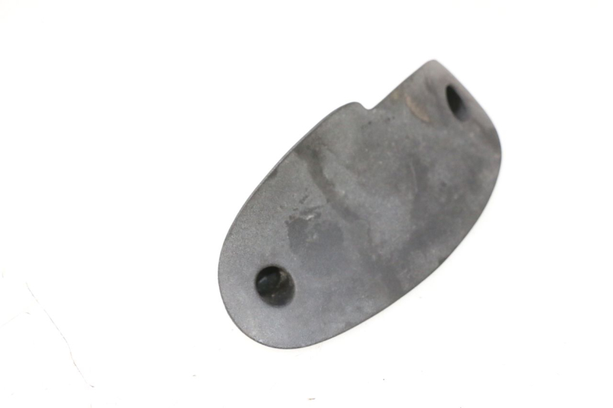 photo de VERKLEIDUNG HINTEN MITTE UNTER PEUGEOT TREKKER 50 (1995 - 2004) - Alternative Perspektive