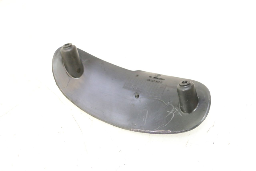 photo de VERKLEIDUNG HINTEN MITTE UNTER PEUGEOT TREKKER 50 (1995 - 2004) - Zoom auf Gebrauchszustand