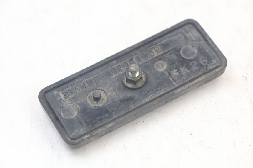 photo de UNTERE HECKVERKLEIDUNGSECKE KAWASAKI VERSYS ABS 650 (2015 - 2018) - Zoom auf Gebrauchszustand