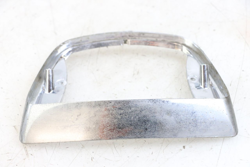 photo de VERKLEIDUNG HINTEN MITTE UNTER PIAGGIO VESPA LX 2T 50 (2005 - 2013) - Technische Nahaufnahme