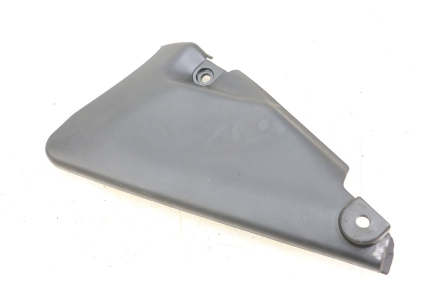 photo de VERKLEIDUNG HINTEN MITTE UNTER DAELIM VL DAYSTAR 125 (2000 - 2011) - Alternative Perspektive