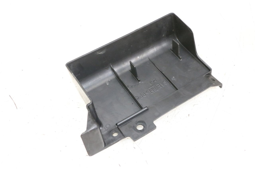 photo de Heckunterverkleidungsgelenk SUZUKI VL INTRUDER 125 (2004 - 2007) - Alternative Perspektive