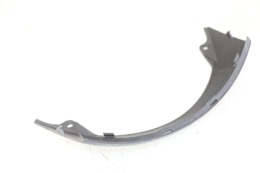 photo de VERKLEIDUNG HINTEN MITTE UNTER MBK WAAP 125 (2008 - 2013) - Zoom auf Gebrauchszustand