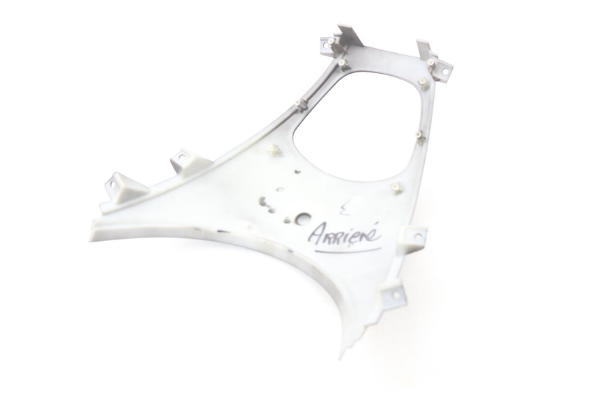 photo de VERKLEIDUNG HINTEN MITTE JM MOTOR JULIA 50 (2010 - 2014) - Zoom auf Gebrauchszustand