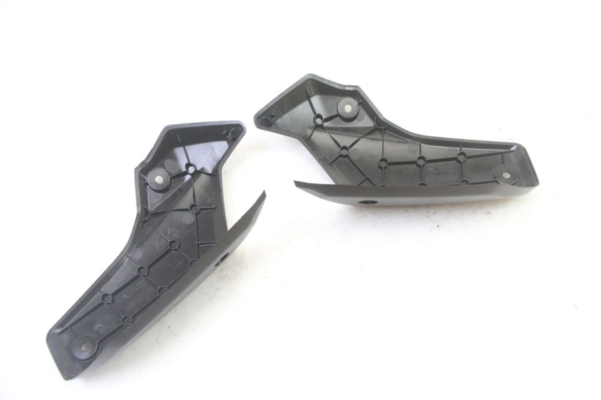 photo de HECKVERKLEIDUNG VERBINDUNG PEUGEOT KISBEE 4T 50 (2018 - 2022) - Gesamtansicht des Produkts