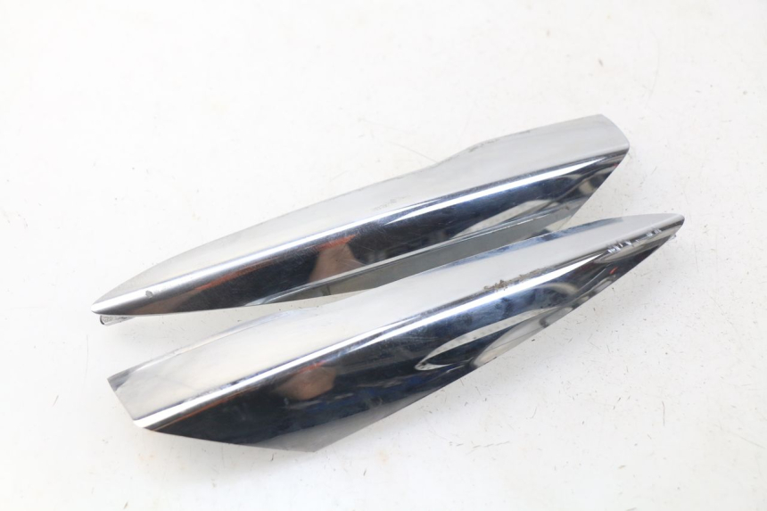 photo de HECKVERKLEIDUNG VERBINDUNG PIAGGIO LIBERTY IGET 4T 50 (2015 - 2020) - Zoom auf Gebrauchszustand