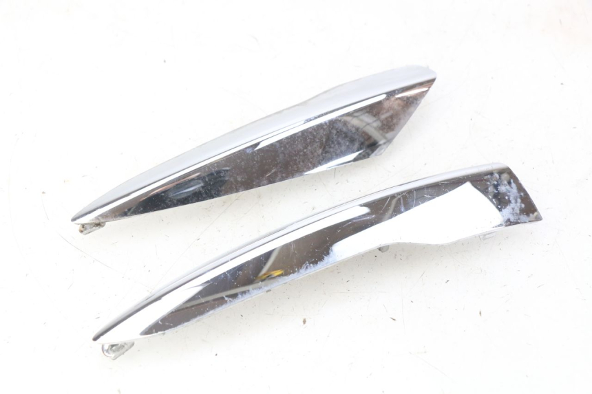 photo de HECKVERKLEIDUNG VERBINDUNG PIAGGIO LIBERTY IGET 4T 50 (2015 - 2020) - Hauptansicht