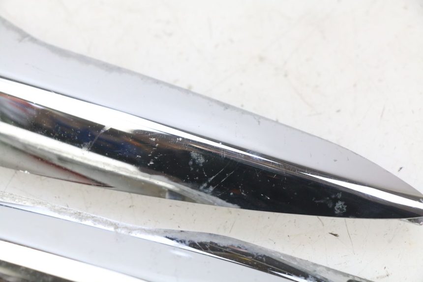 photo de HECKVERKLEIDUNG VERBINDUNG PIAGGIO LIBERTY IGET 4T 50 (2015 - 2020) - Zoom auf Gebrauchszustand