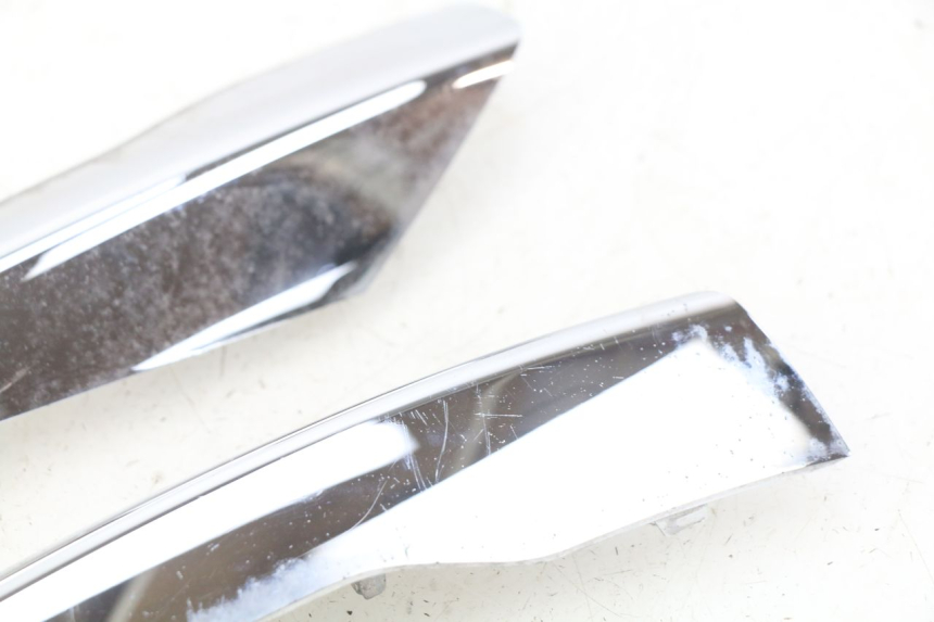 photo de HECKVERKLEIDUNG VERBINDUNG PIAGGIO LIBERTY IGET 4T 50 (2015 - 2020) - Geprüftes Gebrauchtteil