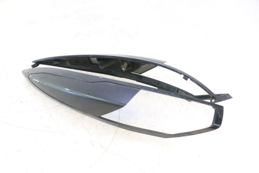 photo de VERKLEIDUNG HINTEN MITTE PIAGGIO LIBERTY IGET 4T 50 (2021 - 2025) - Charakteristische Merkmale