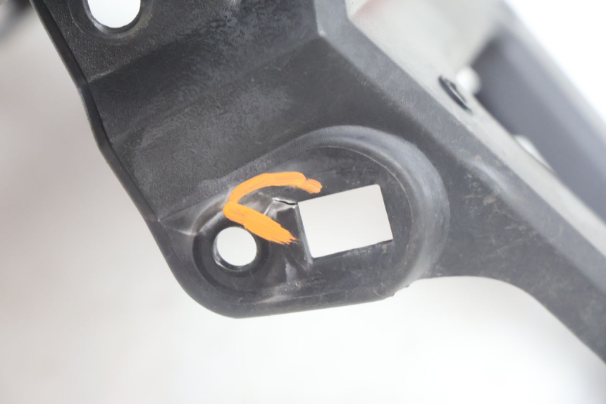photo de VERKLEIDUNG HINTEN MITTE PEUGEOT LUDIX BLASTER 50 (2006 - 2014) - Technische Nahaufnahme
