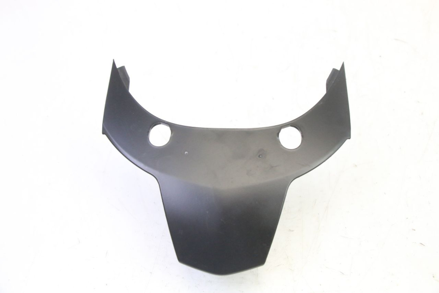 photo de VERKLEIDUNG HINTEN MITTE PIAGGIO MP3 HPE 310 (2024 - 2025) - Zoom auf Gebrauchszustand