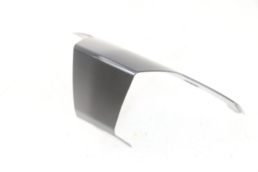 photo de VERKLEIDUNG HINTEN MITTE PIAGGIO MP3 HPE 300 (2019 - 2026) - Hauptansicht