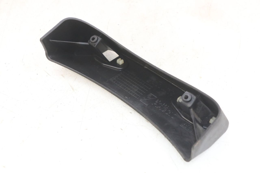 photo de HECKVERKLEIDUNG VERBINDUNG PIAGGIO MP3 LT 400 (2007 - 2012) - Alternative Perspektive