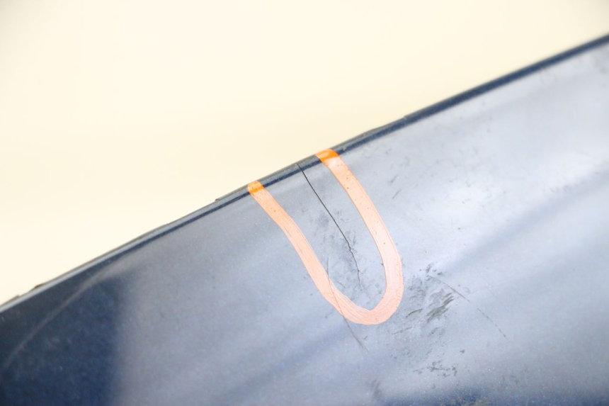 photo de VERKLEIDUNG HINTEN MITTE PIAGGIO MP3 LT 300 (2010 - 2016) - Detailansicht des Bauteils