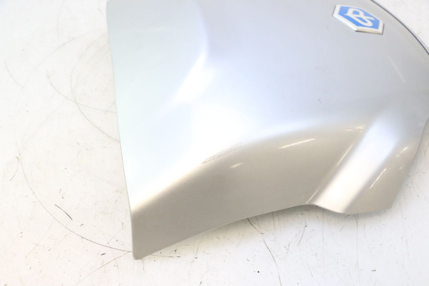photo de HECKVERKLEIDUNG VERBINDUNG PIAGGIO MP3 LT 300 (2010 - 2016) - Oberflächenzustand und Material