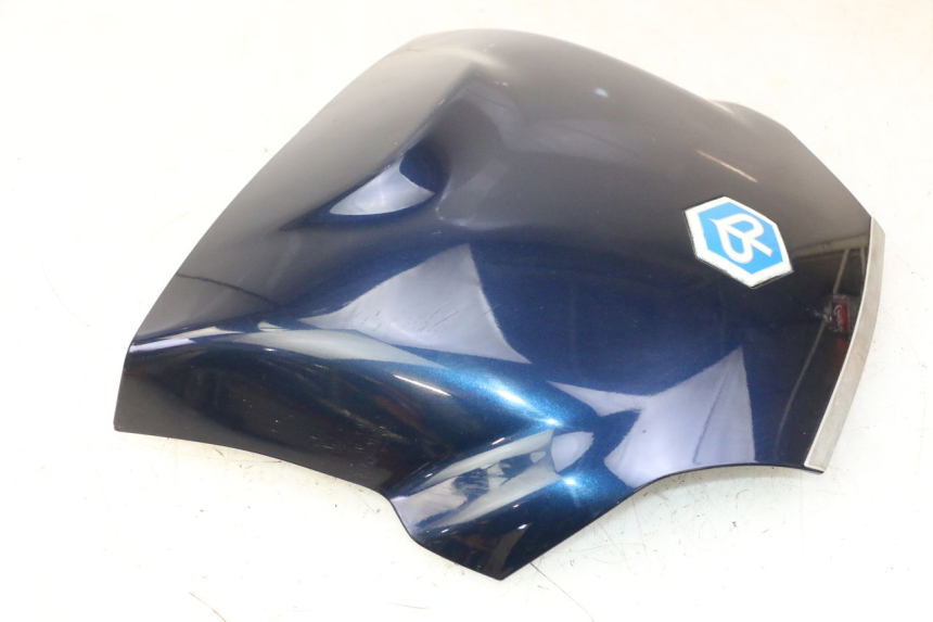 photo de VERKLEIDUNG HINTEN MITTE PIAGGIO MP3 RL 250 (2006 - 2010) - Details der Befestigungspunkte