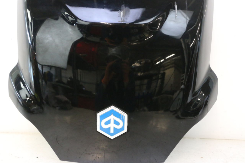 photo de HECKVERKLEIDUNG VERBINDUNG PIAGGIO MP3 125 (2006 - 2014) - Charakteristische Merkmale