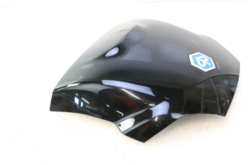 photo de HECKVERKLEIDUNG VERBINDUNG PIAGGIO MP3 125 (2006 - 2014) - Details der Befestigungspunkte