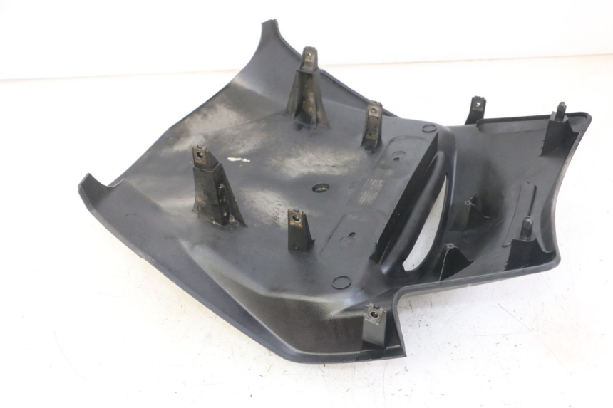 photo de VERKLEIDUNG HINTEN MITTE HONDA NTV DEAUVILLE ABS 700 (2007 - 2016) - Alternative Perspektive